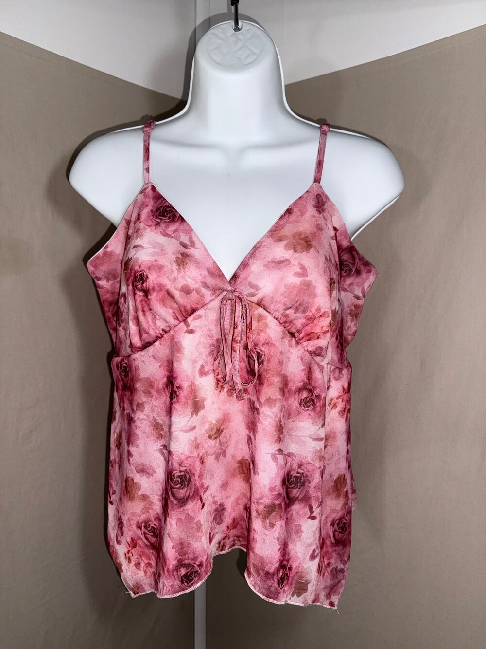 Almost Famous Pink Rose Floral Mesh Handkerchief Hem Cami Top XL